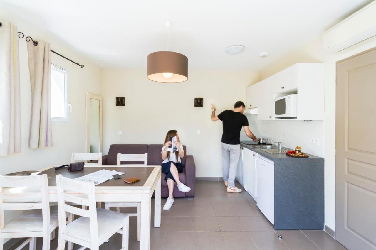 Garden & City Mont-Ventoux มาโลแซน ภายนอก รูปภาพ